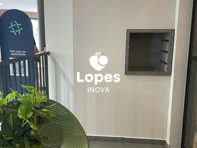 Imagem 12: Imóvel para Venda Possui 28 Metros Quadrados com 1 Quarto em Capão Raso - Curitiba - Pr
