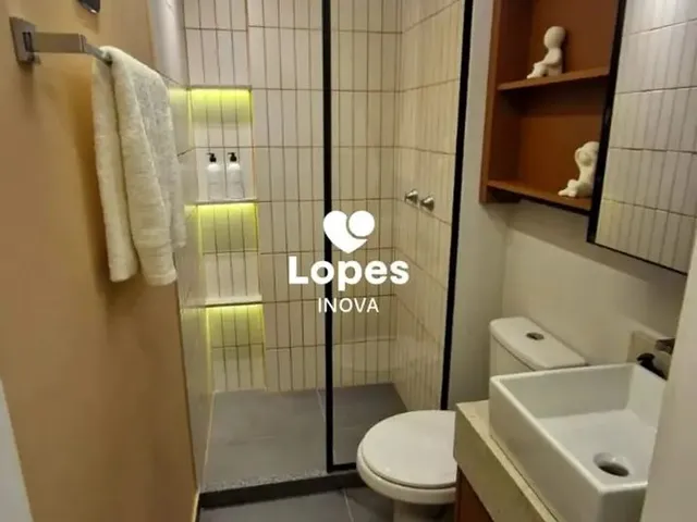 Imagem 8: Imóvel para Venda Possui 28 Metros Quadrados com 1 Quarto em Capão Raso - Curitiba - Pr