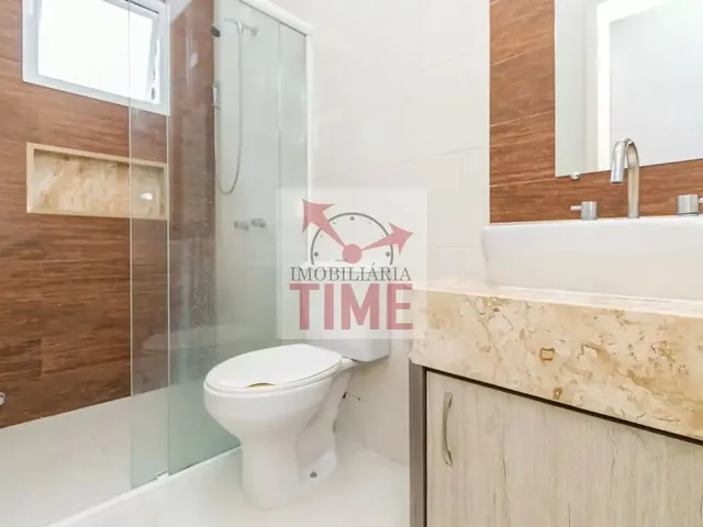 Imagem 6: Sobrado À Venda no Pinheirinho Curitiba 3 Quartos, Suíte, Terraço e Área Gourmet