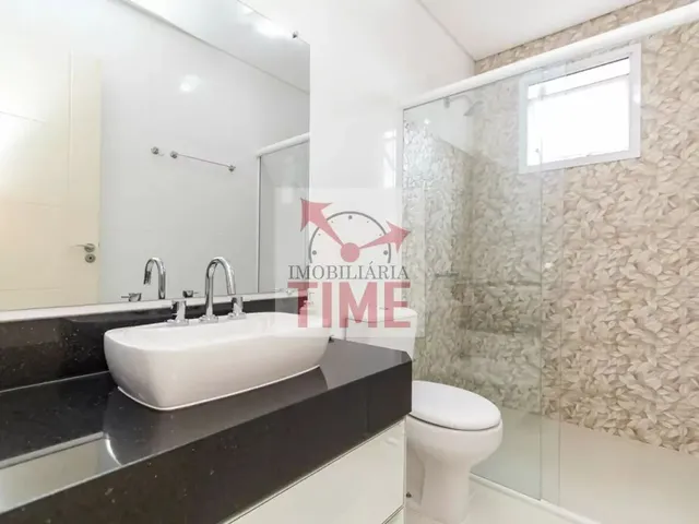 Imagem 15: Sobrado À Venda no Pinheirinho Curitiba 3 Quartos, Suíte, Terraço e Área Gourmet