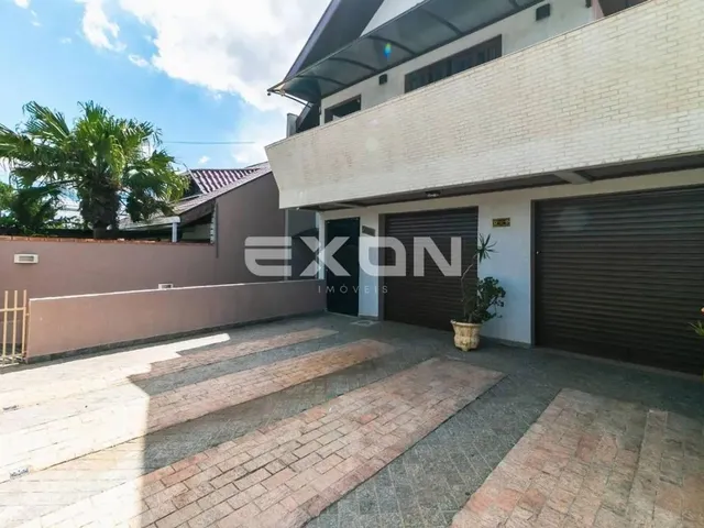 Imagem 4: Sobrado Triplex Espaço, Conforto e Versatilidade no Pinheirinho!