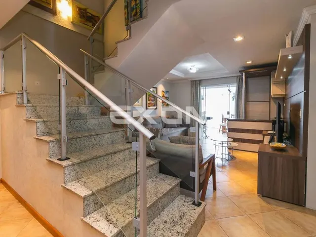 Imagem 6: Sobrado Triplex Espaço, Conforto e Versatilidade no Pinheirinho!