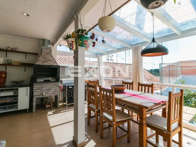 Imagem 5: Sobrado Triplex Espaço, Conforto e Versatilidade no Pinheirinho!