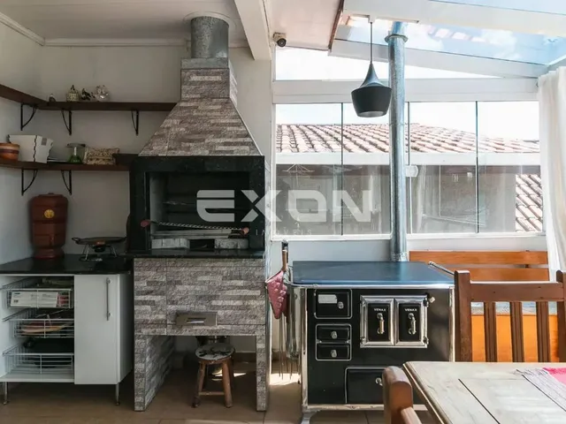 Imagem 15: Sobrado Triplex Espaço, Conforto e Versatilidade no Pinheirinho!