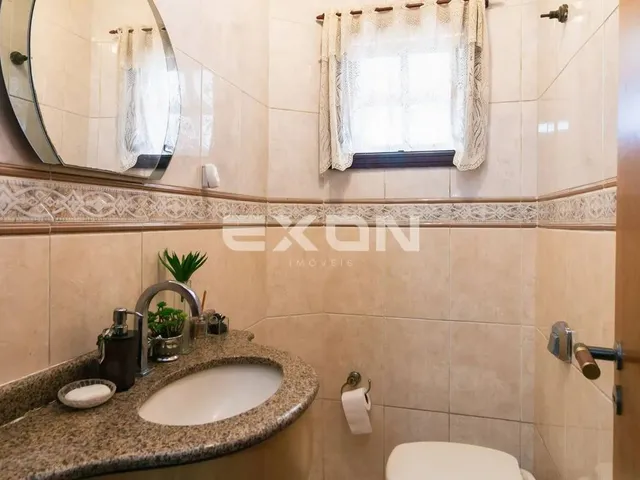 Imagem 2: Sobrado Triplex Espaço, Conforto e Versatilidade no Pinheirinho!