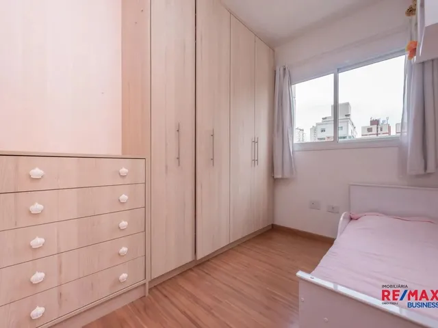 Imagem 7: Apartamento a Venda no New Residence no Capão Raso, Andar Baixo, 2 Quartos com Suíte Em