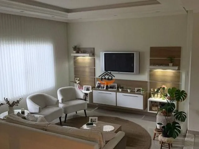 Imagem 11: Casa com 3 Dormitórios À Venda, 305 M² por R$ 1.550.000,00 - Pinheirinho - Curitiba/Pr