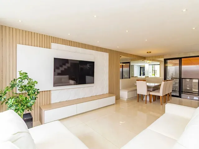 Imagem 10: Sobrado em Condomínio À Venda, 3 Quartos, 1 Suíte, 157M², no Pinheirinho, Curitiba