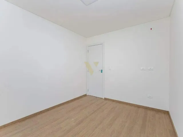 Imagem 2: Casa Nova com 3 Quartos no Pinheirinho