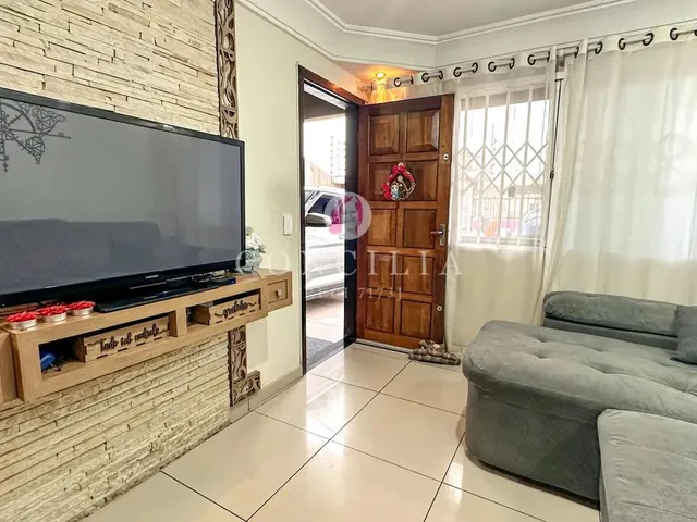 Imagem 2: Sobrado 4 Quartos, Sendo Uma Suíte, no Capão Raso Curitiba/Pr