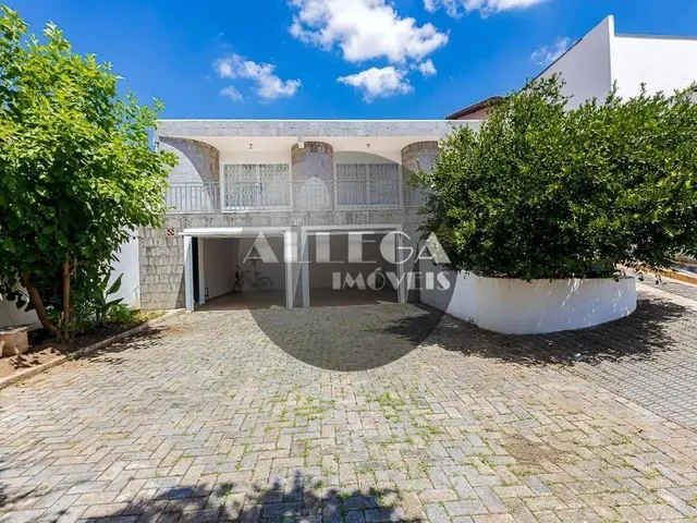 Imagem: Casa Ampla com Edícula e Acessos Automatizados