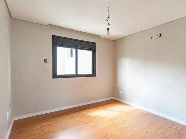 Imagem 3: Casa com 3 Dormitórios À Venda, 230 M² por R$ 1.230.000,00 - Pinheirinho - Curitiba/Pr