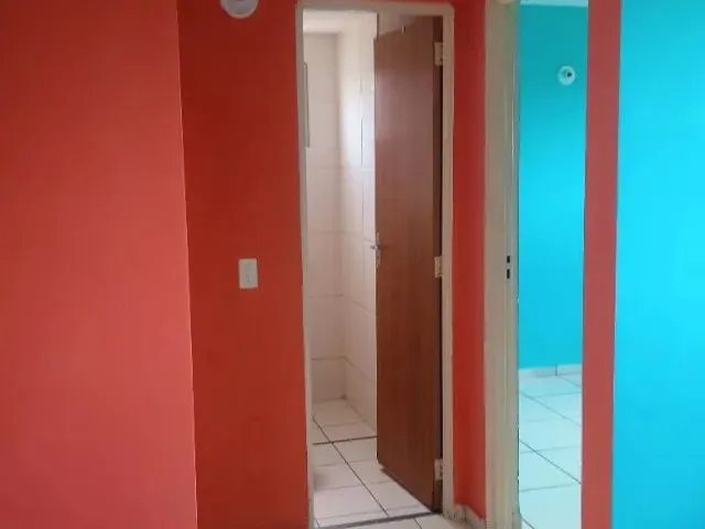 Imagem: Aluga-Se Apartamento,Dois Quartos, Sala