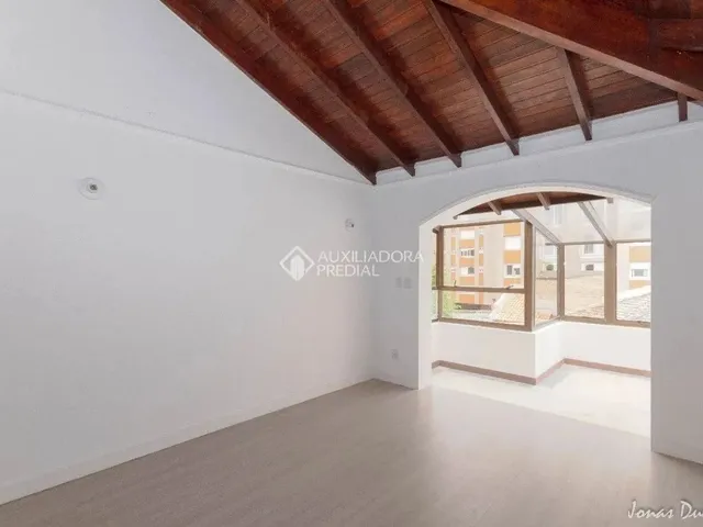 Imagem 7: Casa 4 Dormitórios Menino Deus Porto Alegre