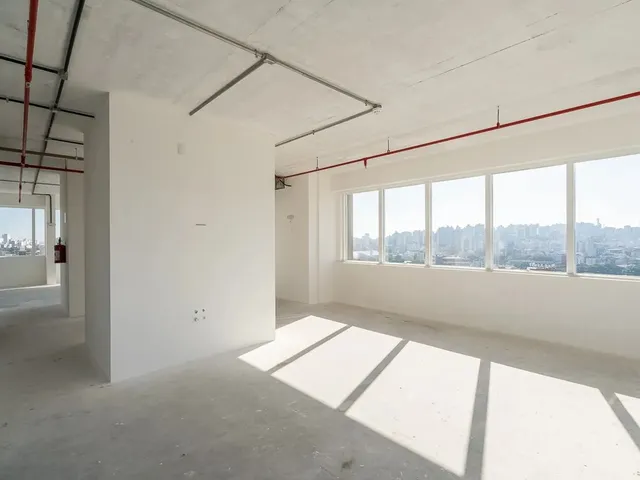 Imagem: Meio Andar com 240M² para Locação no