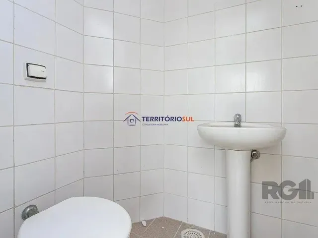 Imagem 2: Sala Comercial no Menino Deus Desocupada
