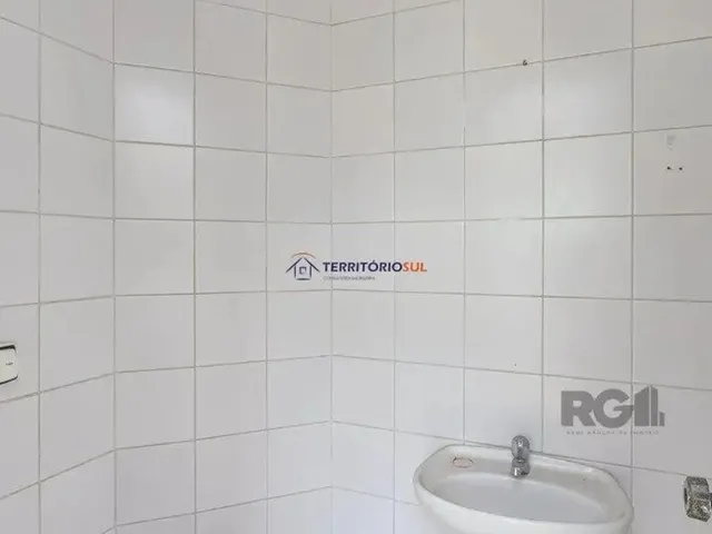 Imagem 5: Sala Comercial no Menino Deus Desocupada