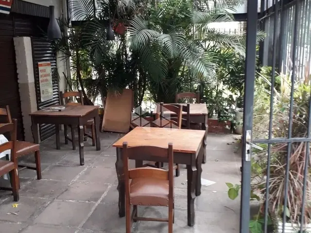 Imagem: Loja no Bairro Farroupilha com 200 M²