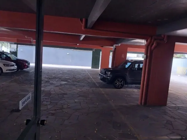 Imagem 5: Excelente Conjunto Comercial com Box, Zona dos Tribunais
