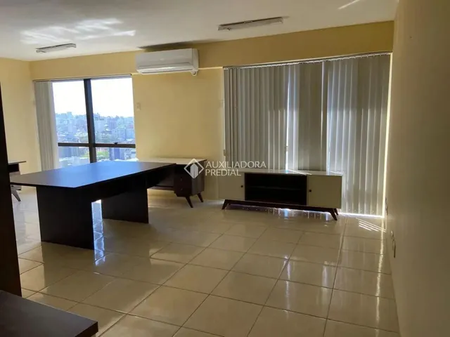 Imagem: Comercial no Bairro Praia de Belas