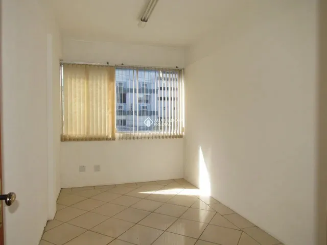 Imagem: Comercial no Bairro Praia de Belas