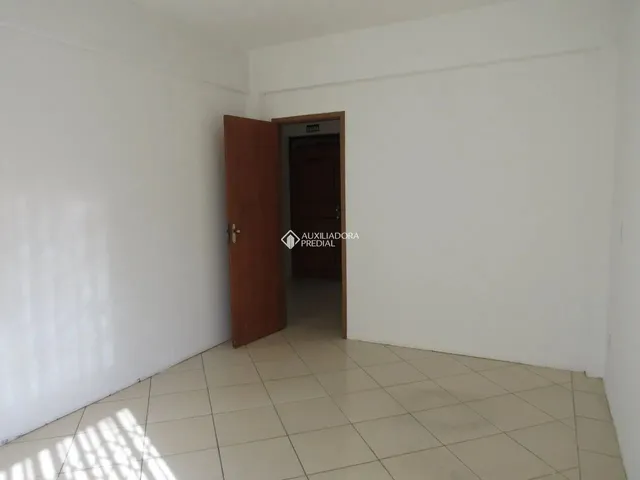 Imagem 7: Comercial no Bairro Praia de Belas