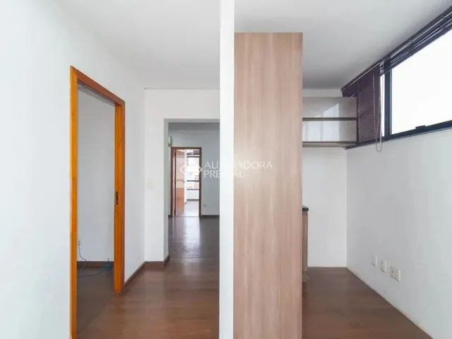 Imagem 12: Comercial no Bairro Menino Deus