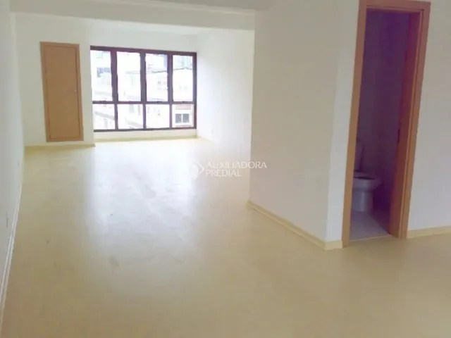 Imagem: Sala Comercial - Praia de Belas - Porto
