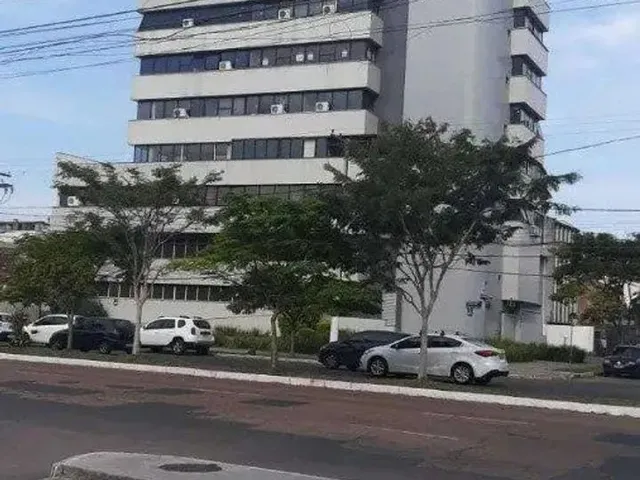 Imagem: Sala a Venda na Rua Princesa Izabel - Junto