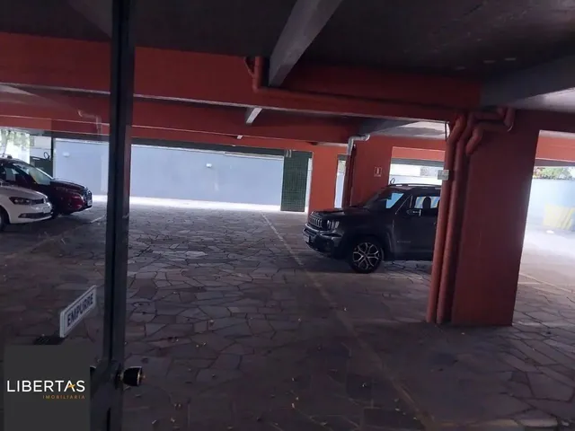 Imagem 7: Excelente Conjunto Comercial com Box, Zona dos Tribunais