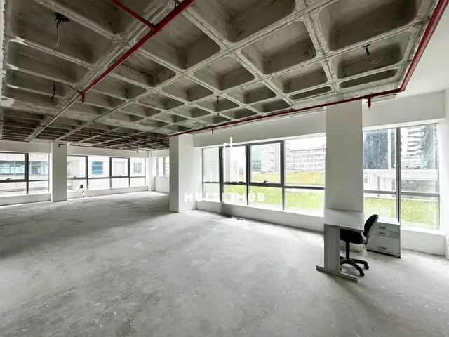 Imagem 1: Sala Comercial de 127M², Praia de Belas