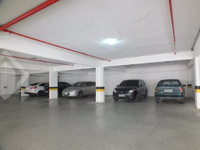 Imagem 6: Sala Ampla com Lavabo e Vista Predio com Elevador