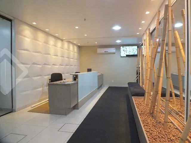 Imagem 14: Sala Ampla com Lavabo e Vista Predio com Elevador