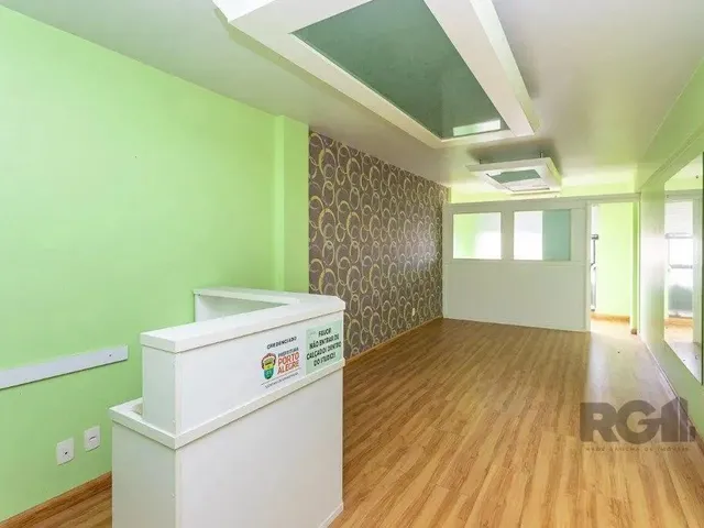 Imagem 9: Sala Comercial no Menino Deus Desocupada