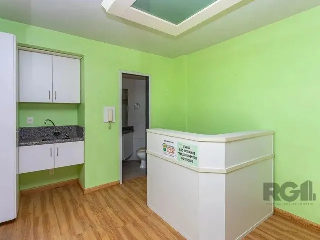 Imagem 4: Sala Comercial no Menino Deus Desocupada
