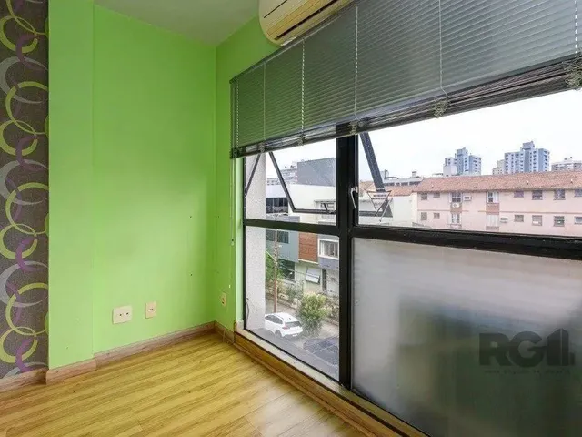 Imagem 8: Sala Comercial no Menino Deus Desocupada
