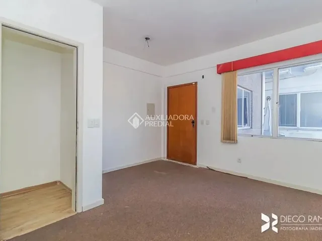 Imagem 4: Comercial no Bairro Menino Deus