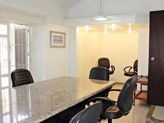 Imagem 1: Predio para Venda - 236M², 0 Dormitórios, 4 Vagas - Menino Deus