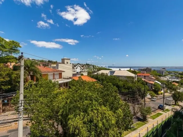 Imagem: Casa Comercial À Venda no Menino Deus