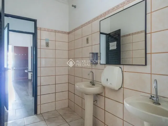 Imagem 16: Prédio Desocupado
