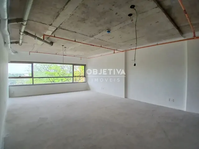 Imagem: Sala para Locação, Menino Deus, Porto