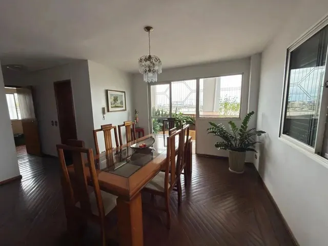 Imagem 3: Duplex para Venda com 251 Metros Quadrados com 4 Quartos em Setor Central - Goiânia - Go