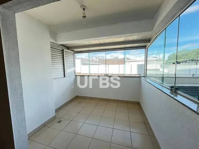Imagem 5: Venda Aldeia do Oeste - 2 Quartos com Tamanho de 3 Pertinho da Alameda das Rosas!