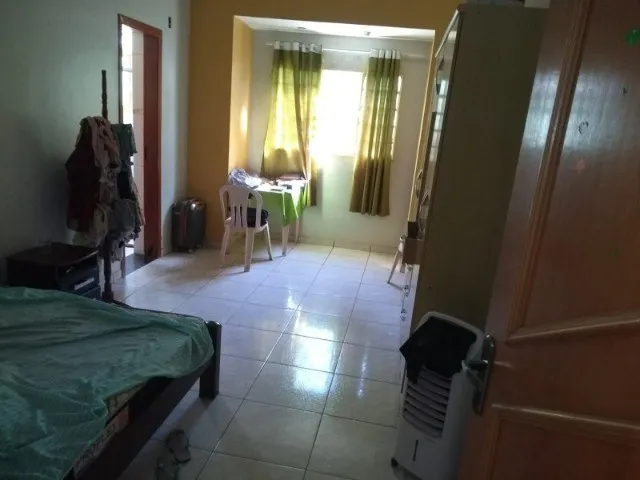 Imagem: Vendo Casa com 4 Quartos com Duas Suítes