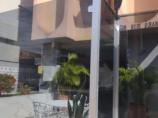 Imagem 13: Apartamento 2 Quartos com Garagem e Elevadores no 3º Andar - Próximo Às Avenidas