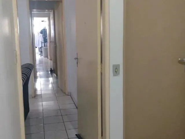 Imagem 2: Apartamento 2 Quartos com Garagem e Elevadores no 3º Andar - Próximo Às Avenidas