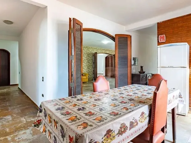 Imagem 7: Casa Térrea de 800 M² Ideal para Morar Ou Investir em Uma Área Charmosa de Goiân