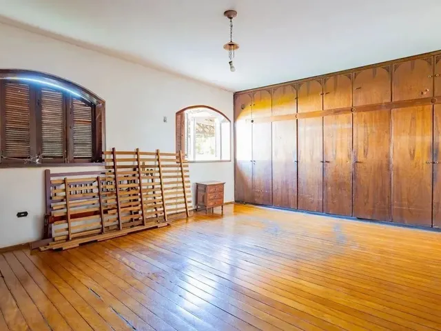Imagem 3: Casa Térrea de 800 M² Ideal para Morar Ou Investir em Uma Área Charmosa de Goiân