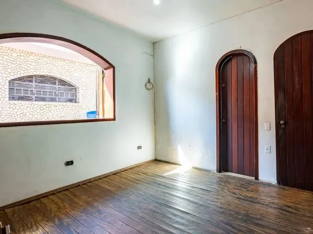 Imagem 14: Casa Térrea de 800 M² Ideal para Morar Ou Investir em Uma Área Charmosa de Goiân