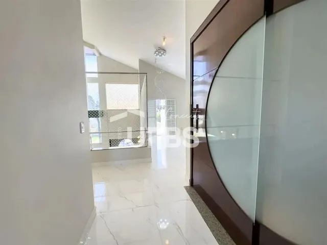 Imagem 12: Sobrado, com 6 Suítes, 9 Vagas de Garagem - 1.000 M² de Terreno com 515 M² De